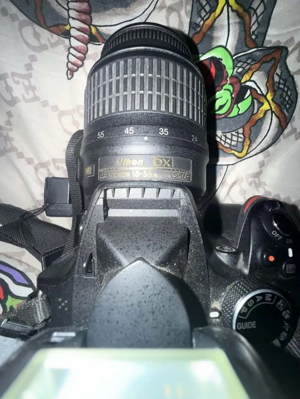 Nikon D3200 Digital SLR Camera with 18-55mm f/3.5-5.6G VR Lens